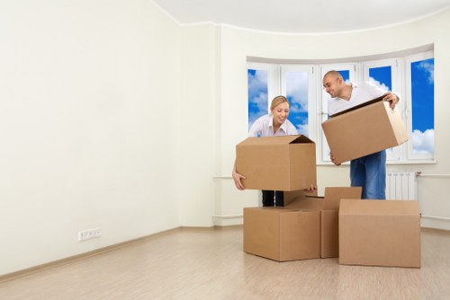 Local removalists ensuring safe transportation of belongings